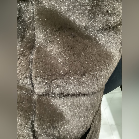 FLASH SALE‼️Soft faux suede coat LIKE NEW🥀 - Picture 12 of 12